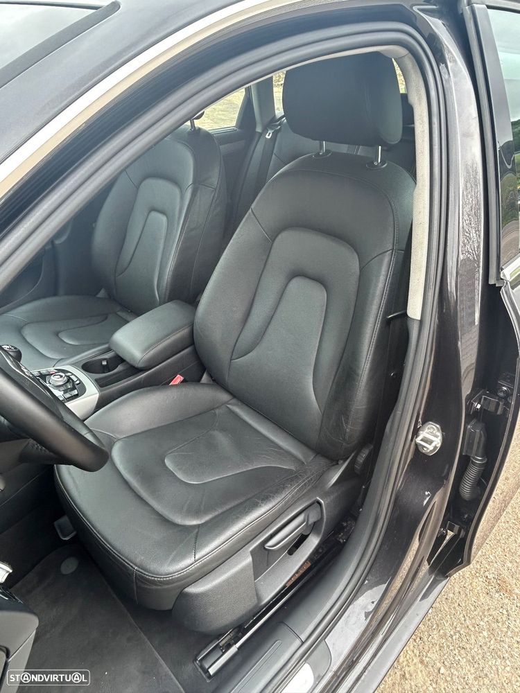 Audi A4 Avant 2.0 TDI Business Line - 17