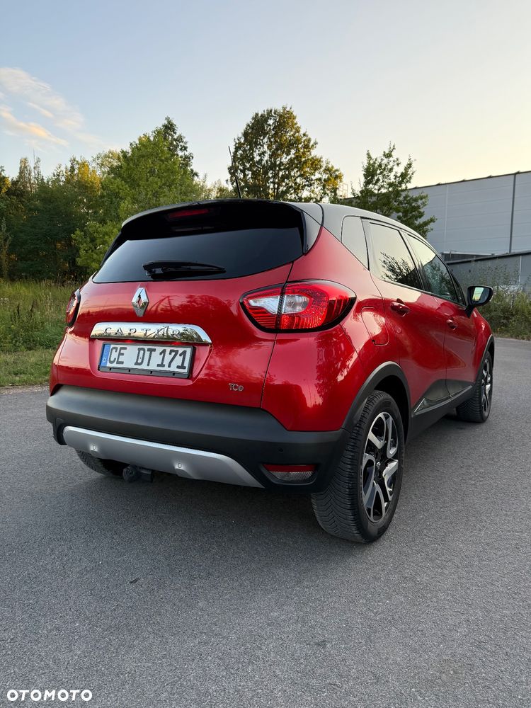 Renault Captur 1.2 TCe Helly Hansen EDC - 21