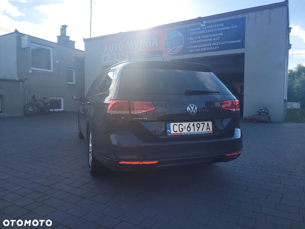 Volkswagen Passat - 5