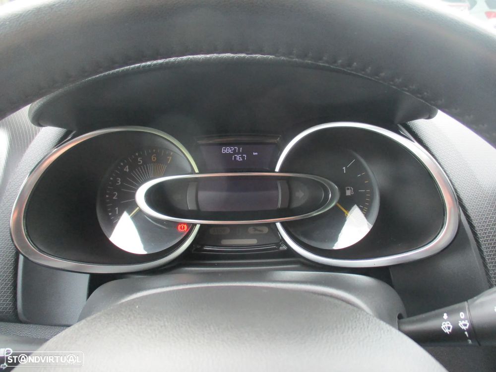 Renault Clio 0.9 TCe Limited - 11