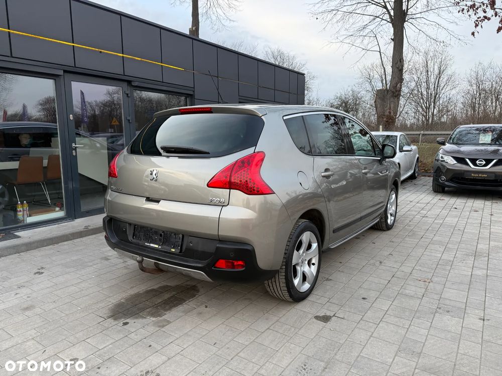 Peugeot 3008 120 VTi Access - 16