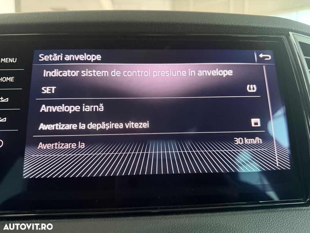 Skoda Karoq 1.0 TSI Clever - 18