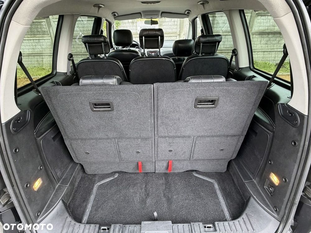 Ford Galaxy 2.0 TDCi Titanium - 23