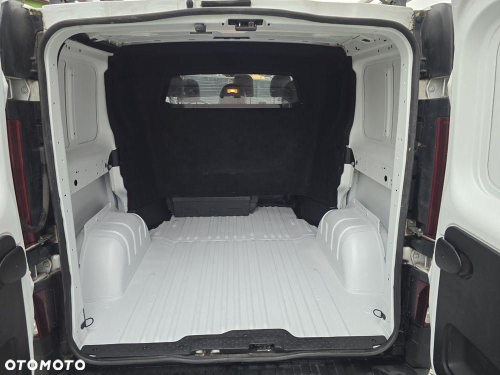 Renault Trafic Combi Life - 13