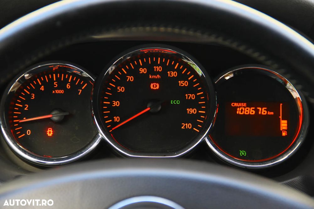 Dacia Duster dCi 110 FAP 4x4 Prestige - 10