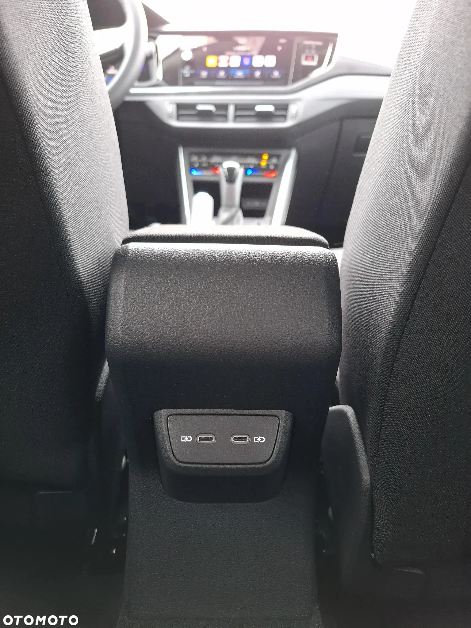 Volkswagen Taigo 1.0 TSI Life Plus DSG - 17