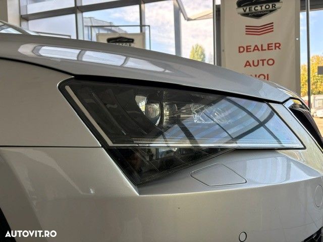 Skoda Superb 2019 photo 3