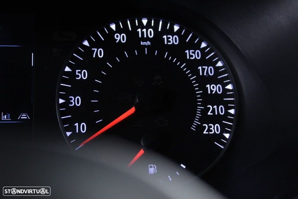 Renault Clio 1.0 TCe Evolution - 27