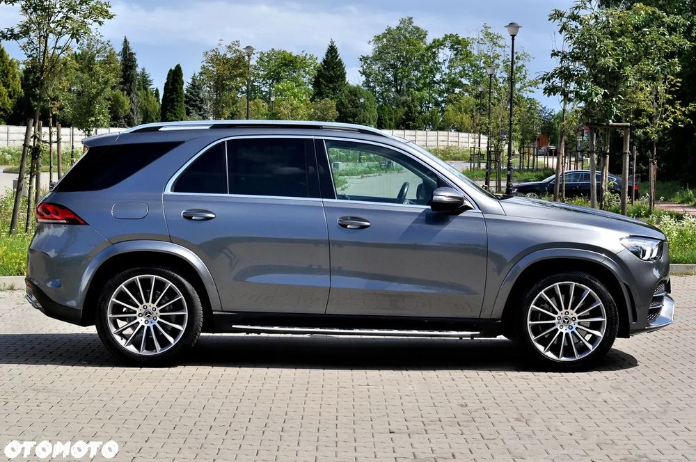 Mercedes-Benz GLE 300 d 4Matic 9G-TRONIC AMG Line - 17