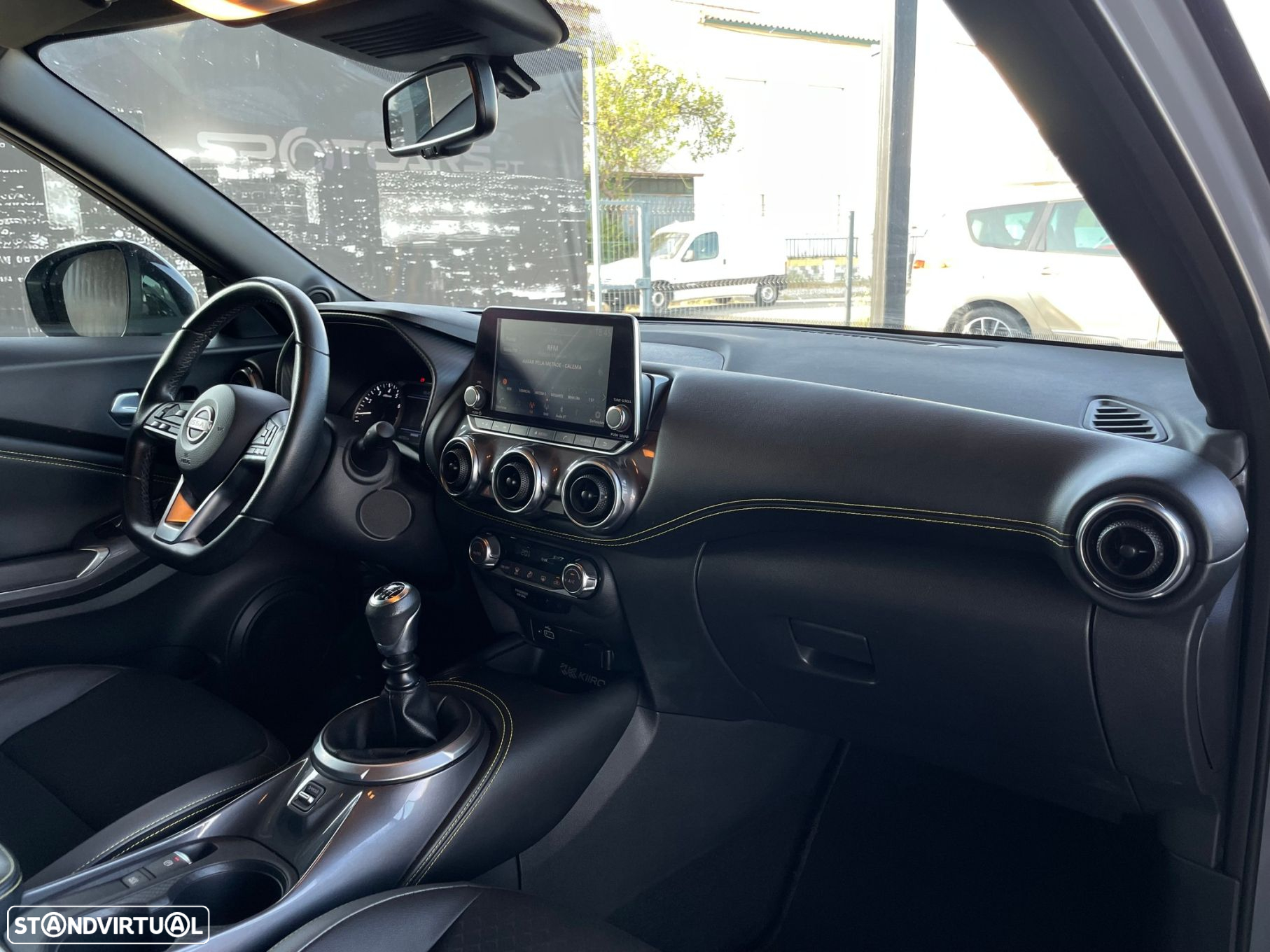 Nissan Juke 1.0 DIG-T Kiiro - 17