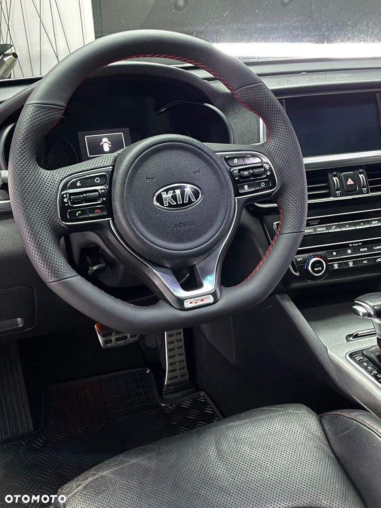 Kia Optima 2.0 T-GDI GT - 6