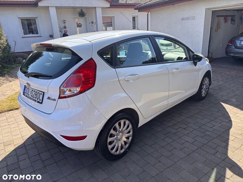 Ford Fiesta 1.25 Trend - 2