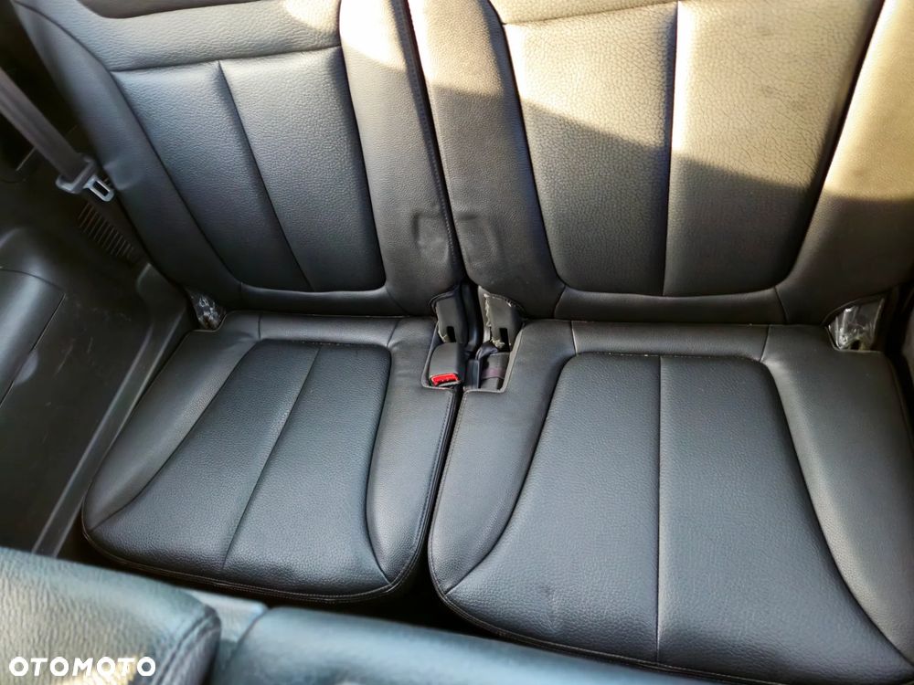 Hyundai Santa Fe 2.2 CRDI Executive 7os - 18