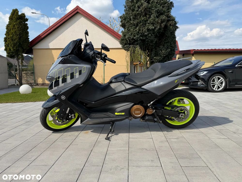 Yamaha Tmax - 7