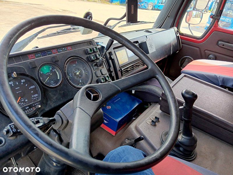 Mercedes-Benz 2228L 6x2 MOBILNA SCENA TEATRALNA - 13
