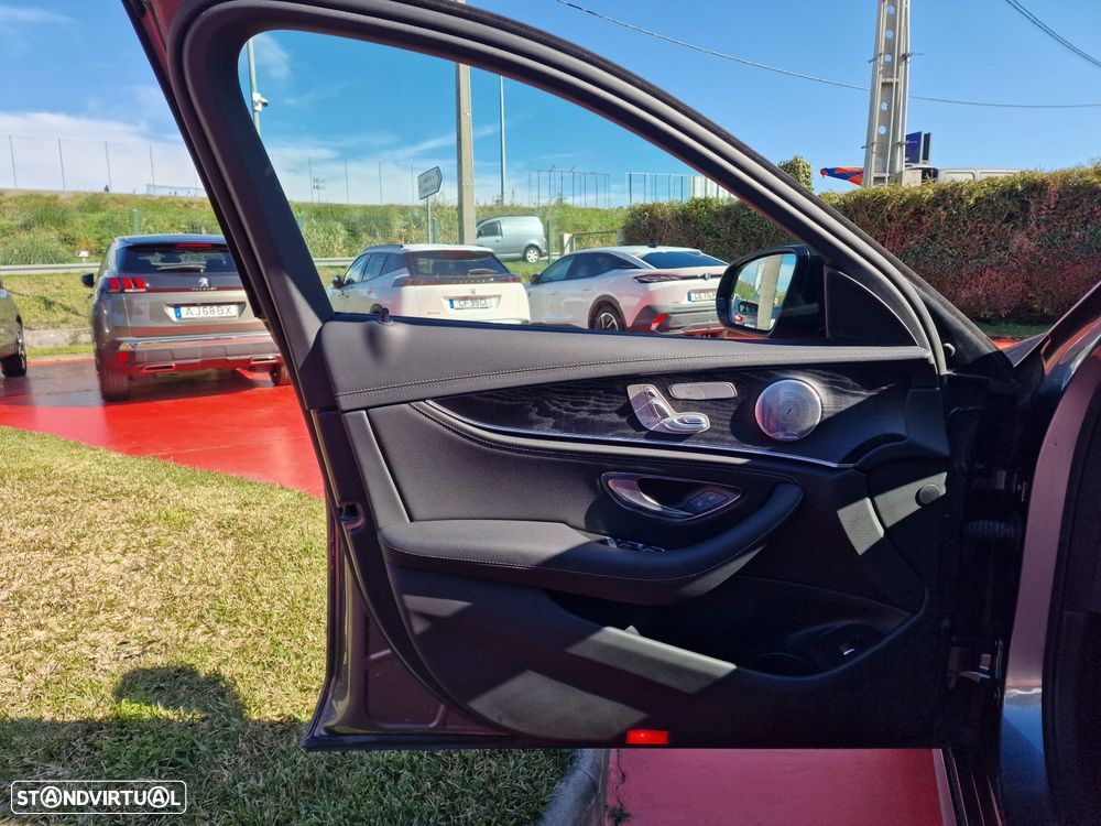 Mercedes-Benz E 300 de AMG Line - 9