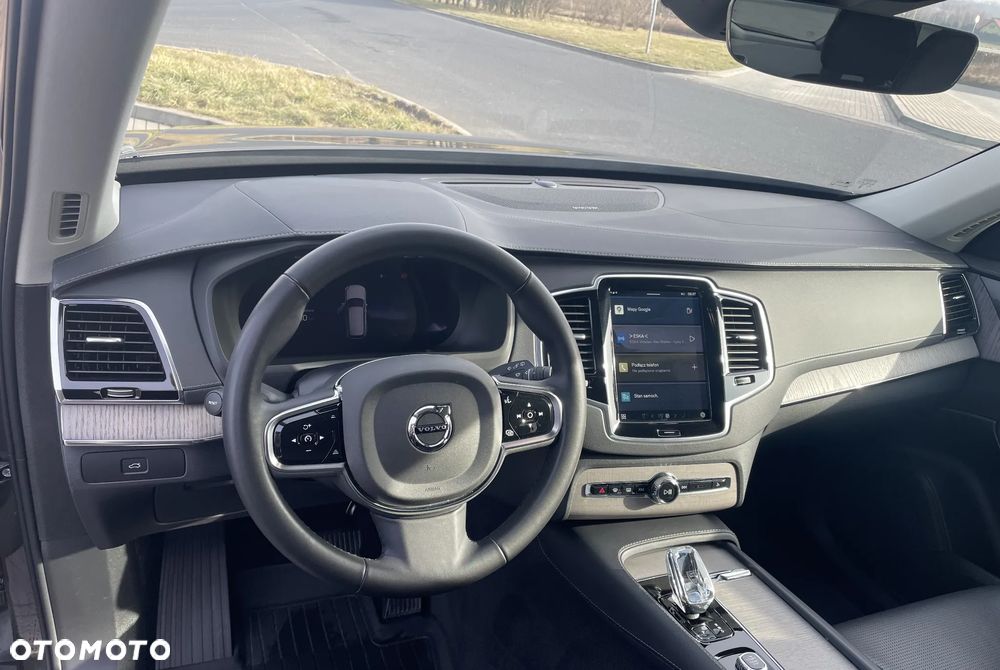 Volvo XC 90 - 7