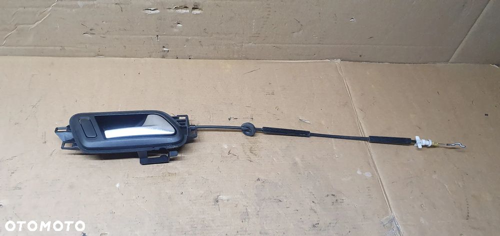 Klamka wewnętrzna prawy tył tylna prawa VW Amarok 2H0837114D 2H0837114C - 1