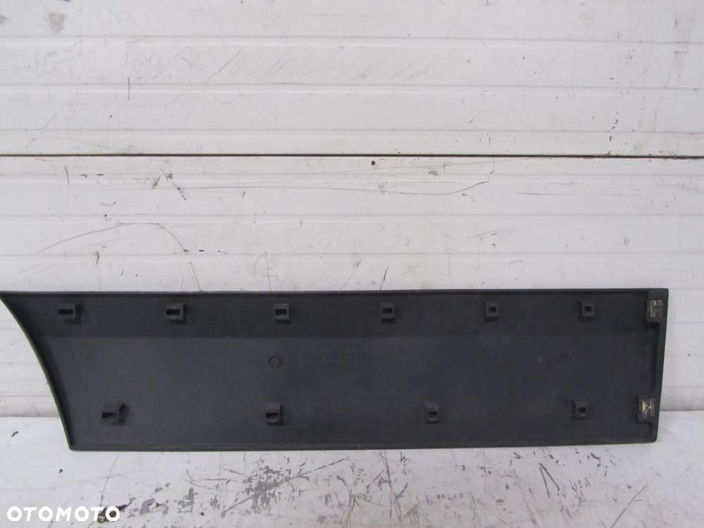 mercedes sprinter 906 listwa prawy przód - 2