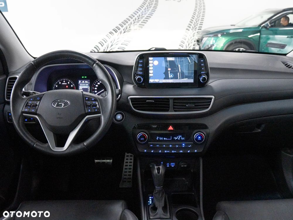Hyundai Tucson 1.6 T-GDi Premium 4WD DCT - 24