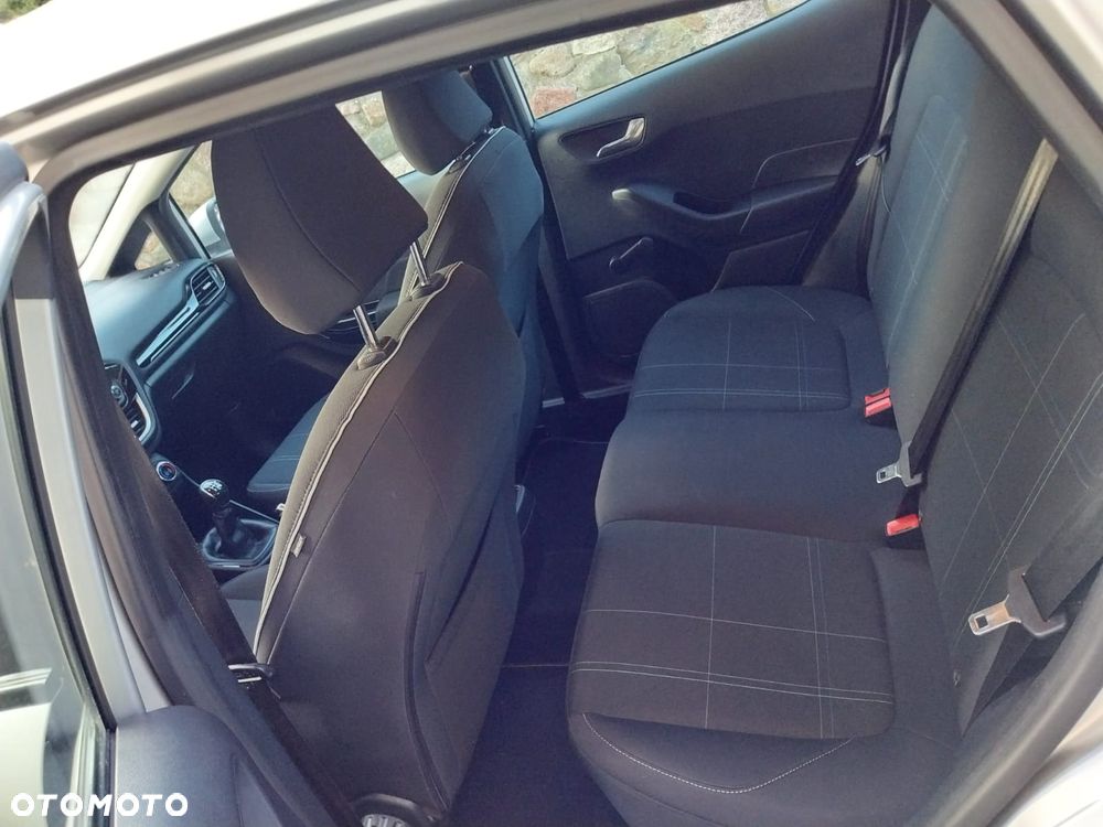 Ford Fiesta - 19