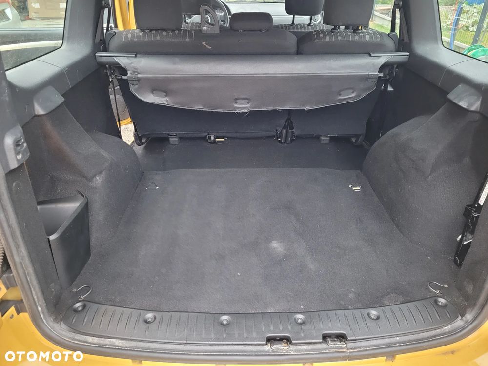 Dacia Logan - 11