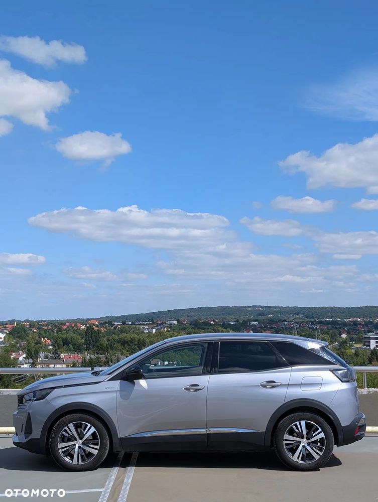 Peugeot 3008 1.6 PureTech HYbrid Allure S&S EAT8 - 11
