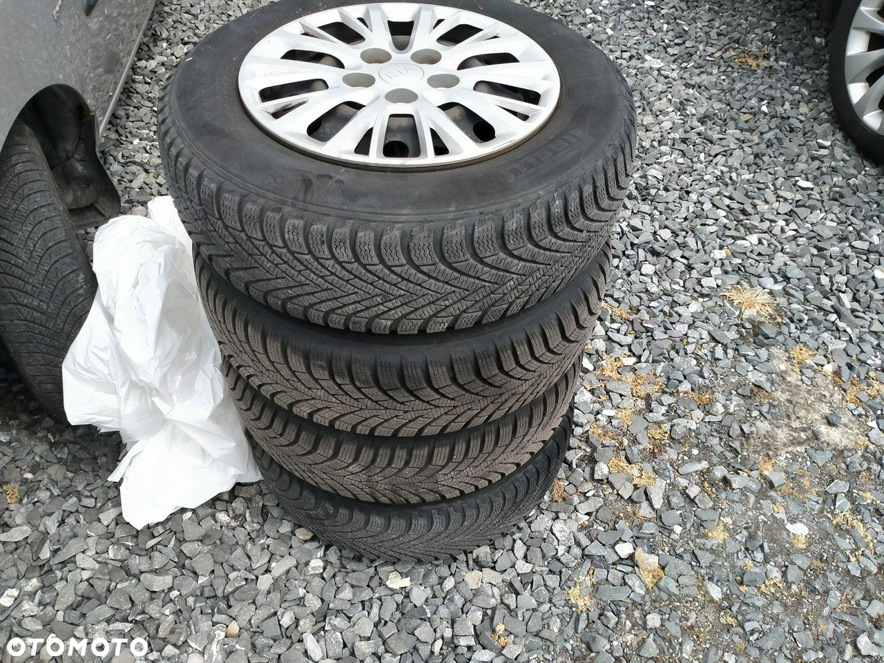Kia Ceed - 25