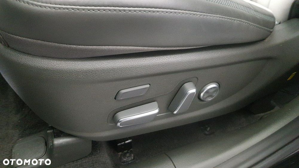 Hyundai Santa Fe - 26
