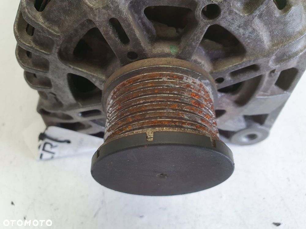ALTERNATOR Dacia Duster I 1.2 TCe _ valeo 231007842R - 5