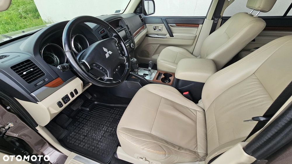 Mitsubishi Pajero 3.2 DID Dakar - 40