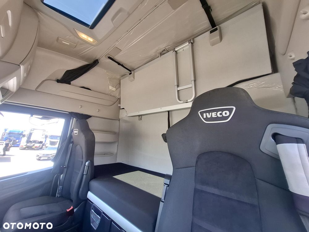 Iveco S-WAY - 7