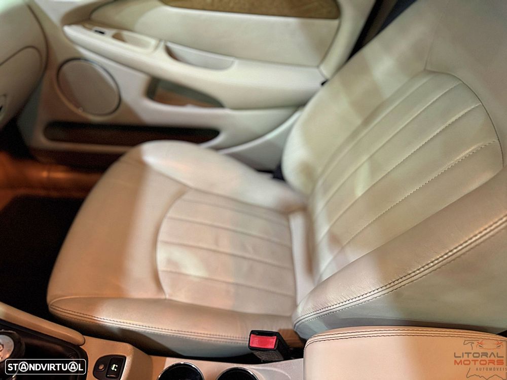 Jaguar X-Type 2.0 Executive - 20