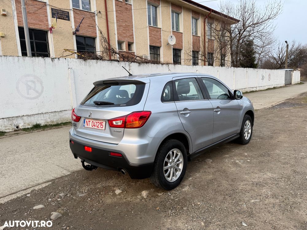 Mitsubishi ASX 1.8 DI-D 4WD Intense - 4