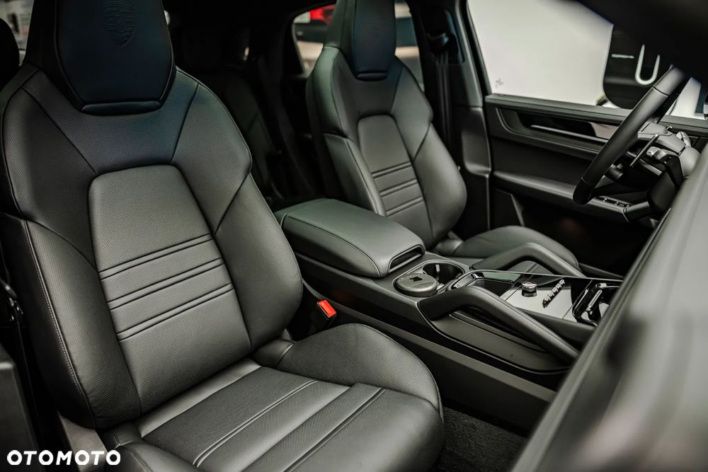 Porsche Cayenne Standard - 14