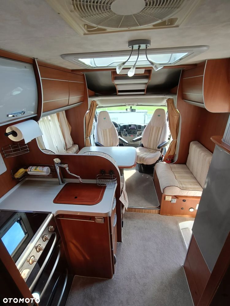 McLOUIS Ducato - 18