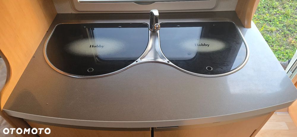 Hobby 400 SF DE LUXE - 23