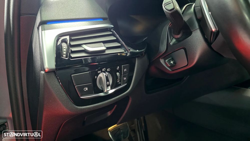 BMW 520 d Aut. M Sport Edition - 16