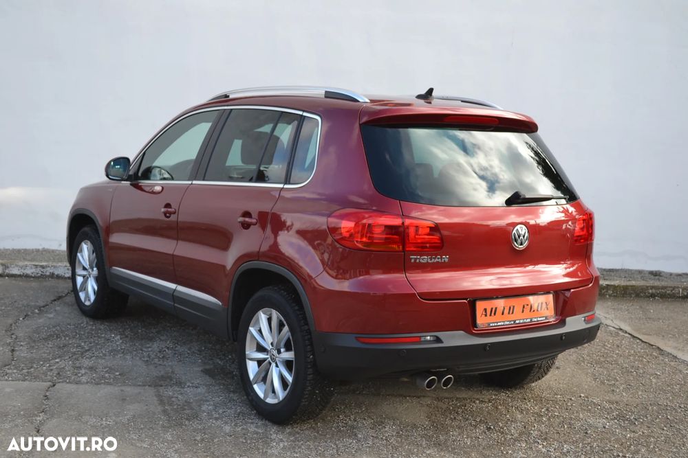 Volkswagen Tiguan - 4