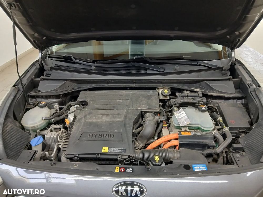 Kia Niro 1.6 GDI 2WD Aut. Vision - 10