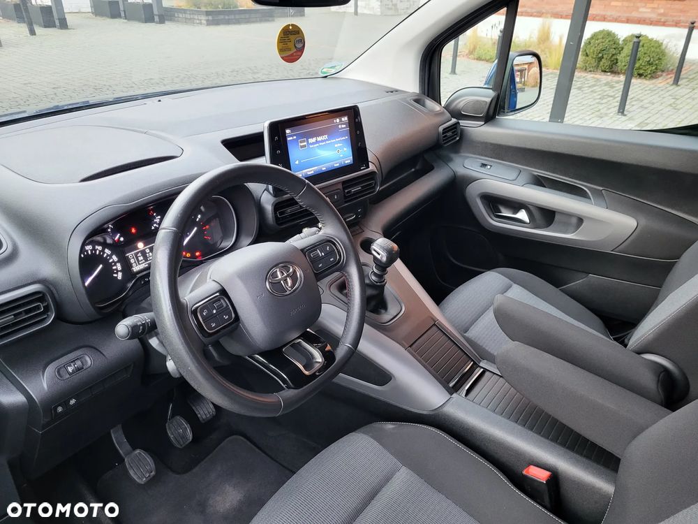 Toyota Proace City Verso Long 1.2 D-4T Family - 18