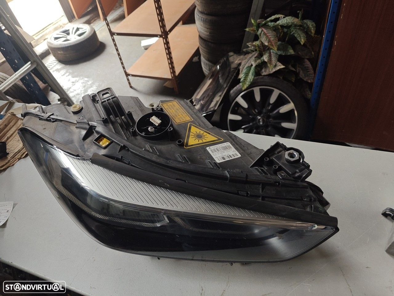 Farol Frente Direito / Otica Direita Bmw 8 Cabriolet (G14, F91)  A9 87 - 5