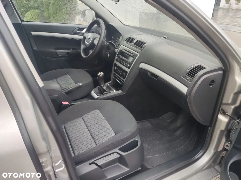 Skoda Octavia 1.4 TSI Ambition - 8