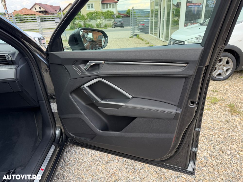 Audi Q3 Sportback 2.0 35 TDI S tronic S Line - 17