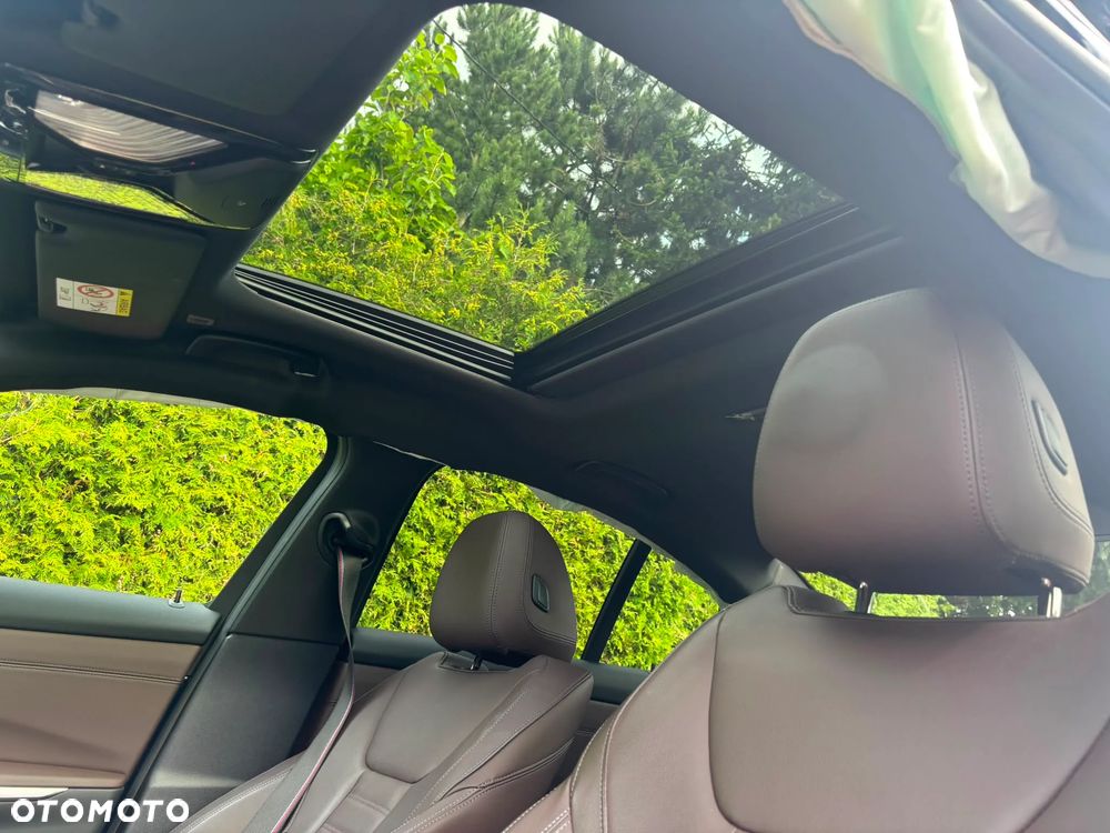 BMW Seria 3 - 15