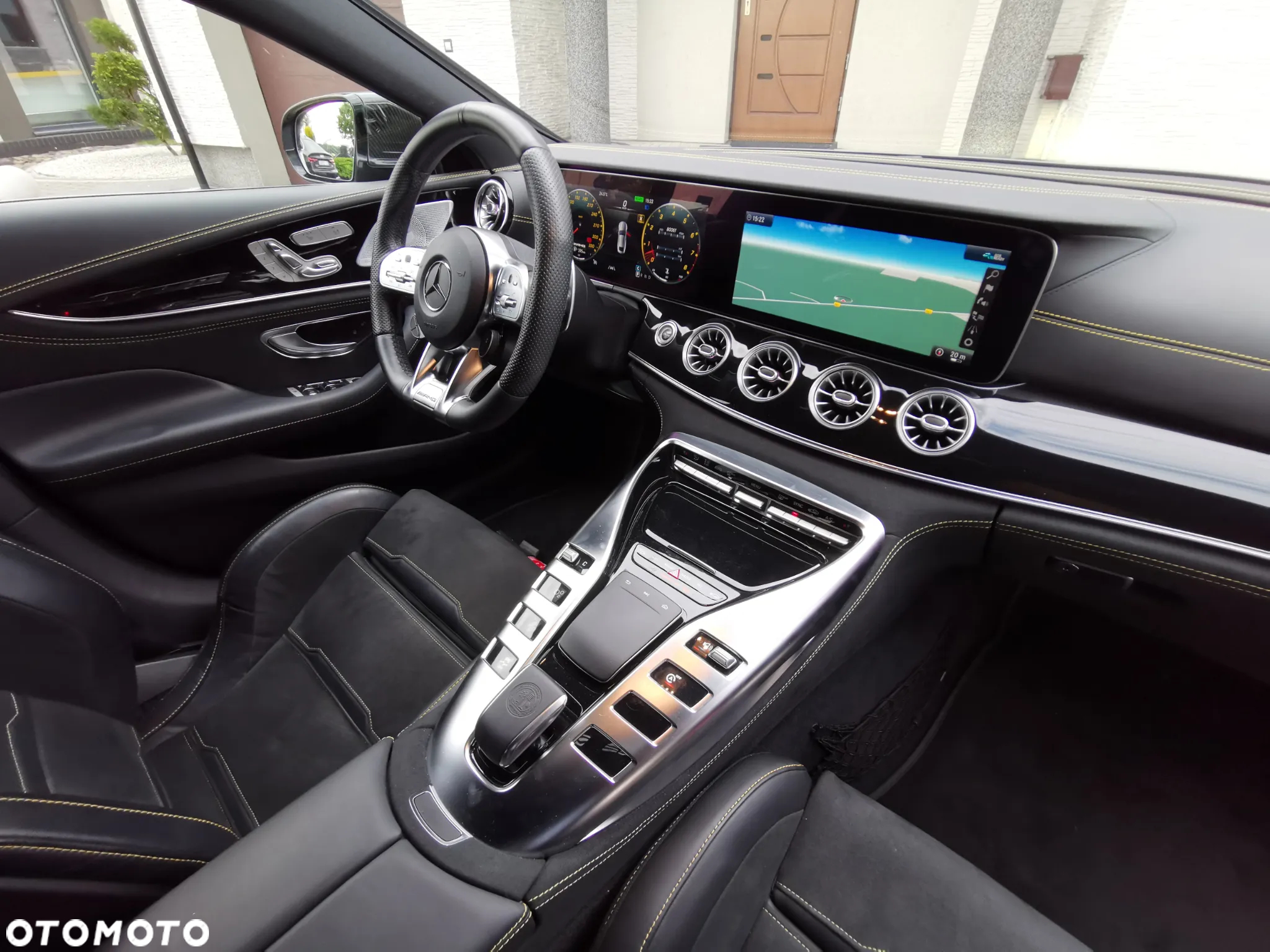 Mercedes-Benz AMG GT 43 4-Matic+ - 14