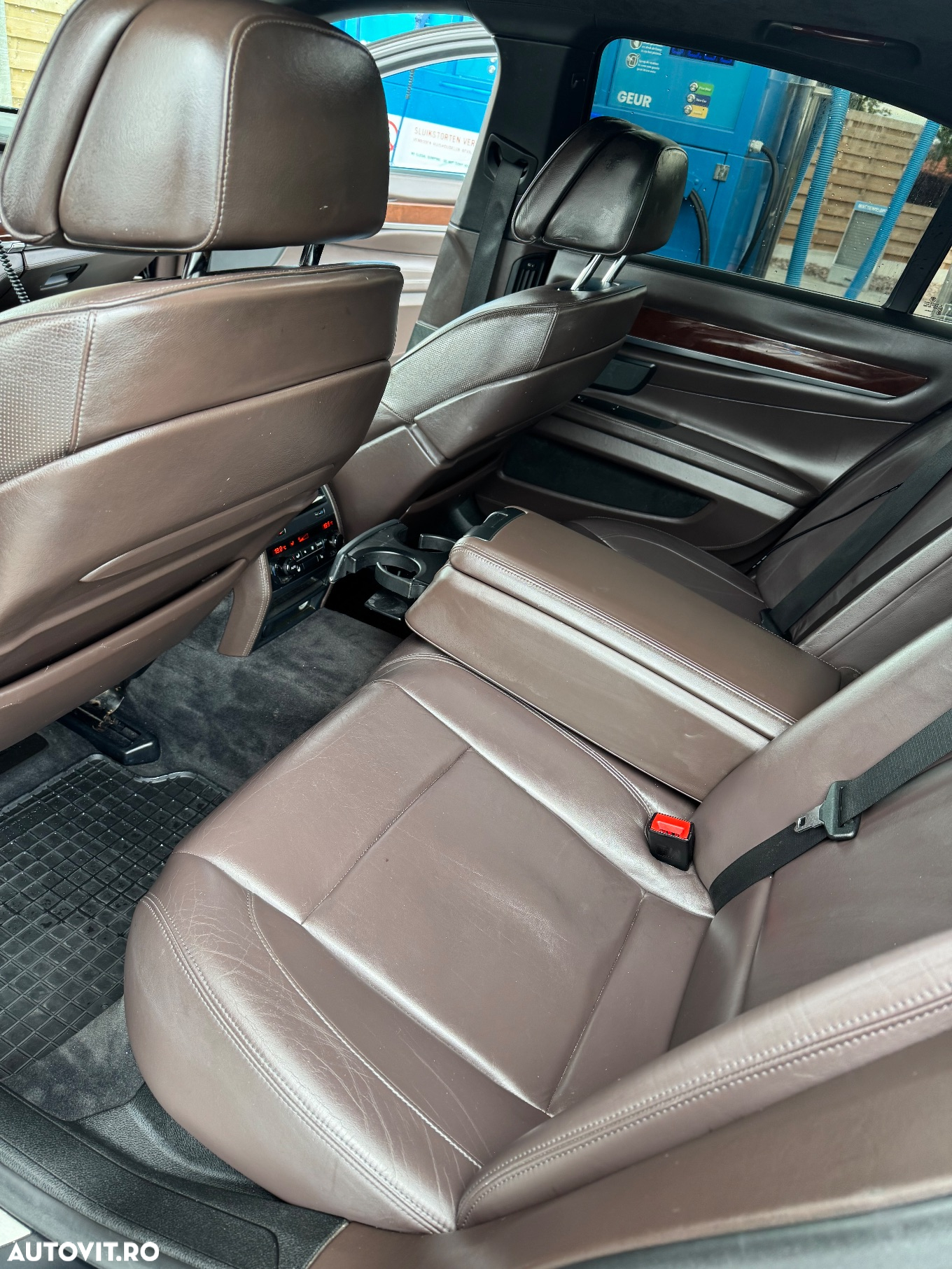 BMW Seria 7 740d xDrive Aut. - 16
