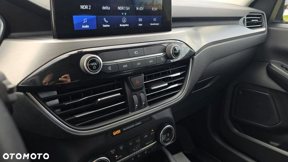 Ford Kuga - 20