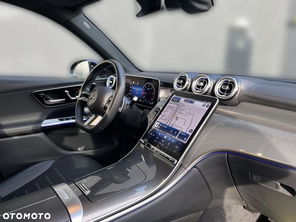 Mercedes-Benz GLC - 13