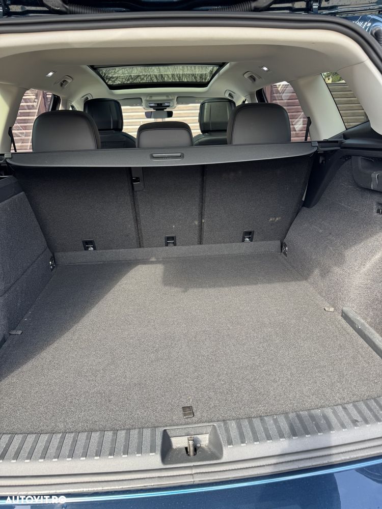 Volkswagen Tayron 1.5 TSI DSG PHEV Elegance - 11